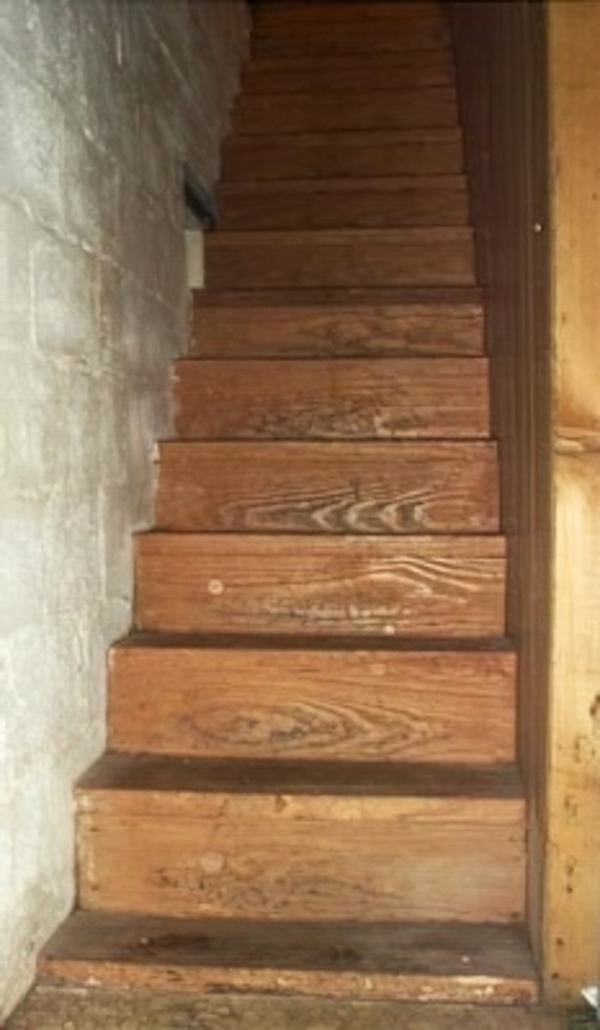 basement stairs