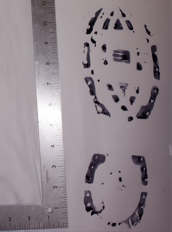 Inked footwear impression from Flores shoe